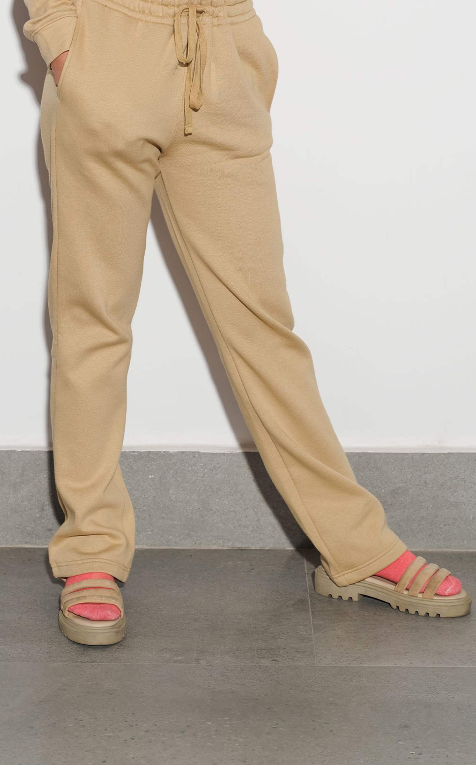 LOOSE FIT TROUSER