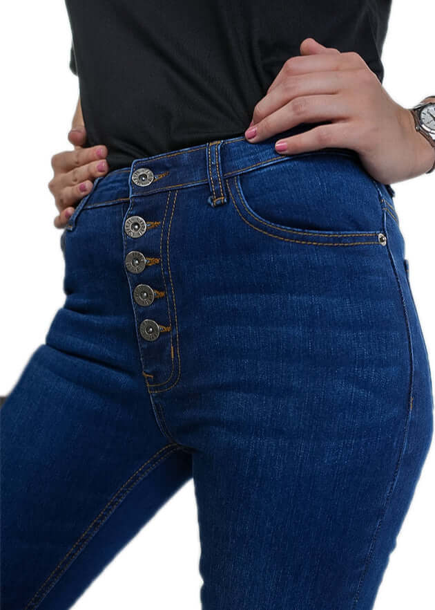 HIGH RISE FIT DENIM