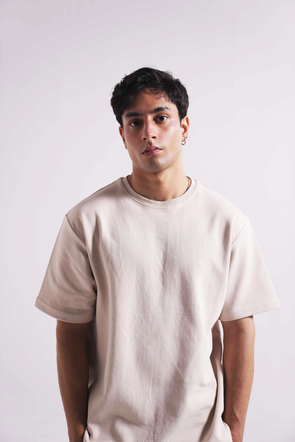 ESSENTIAL OVERSIZED TEE