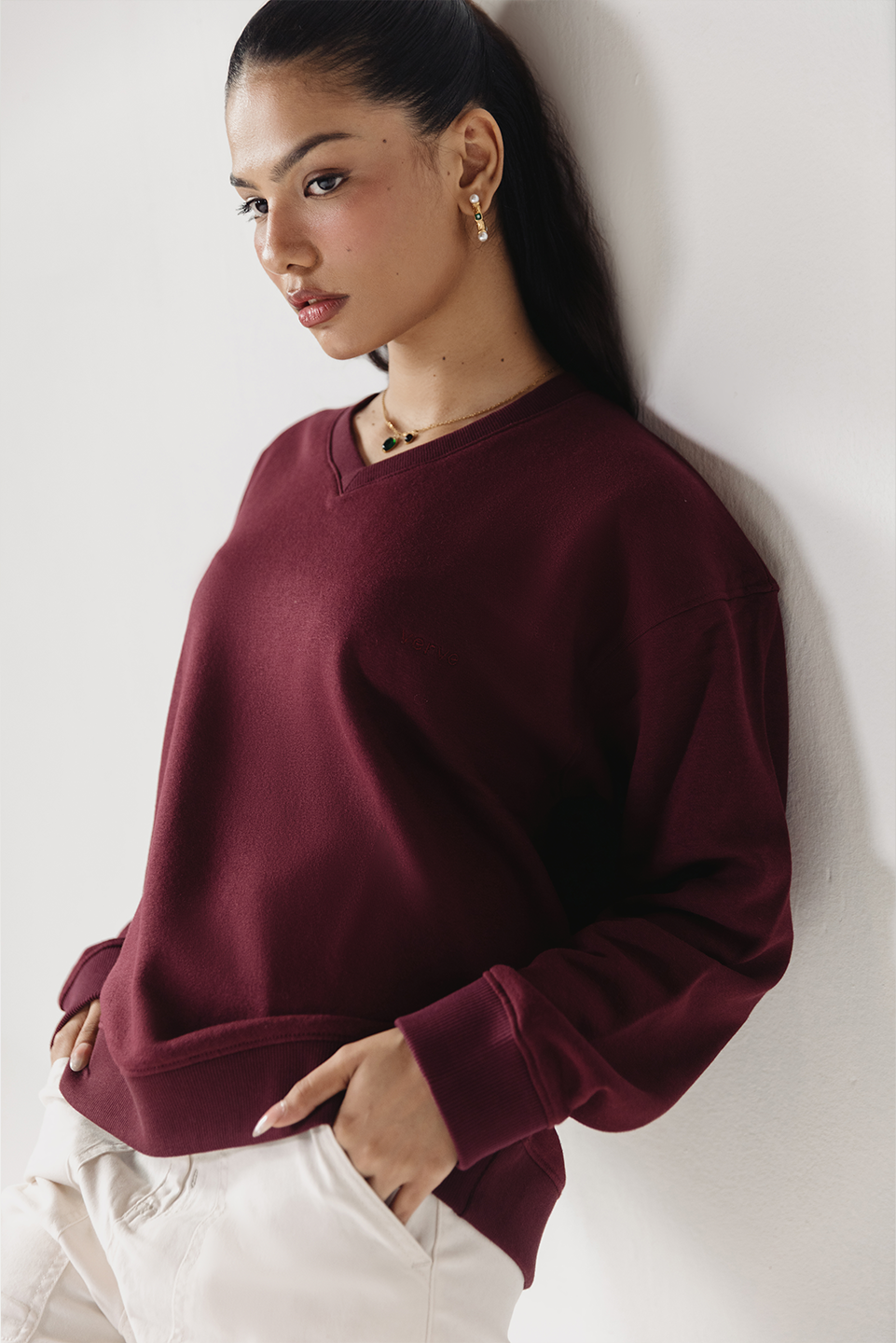 SOLID V-NECK SWEATSHIRT