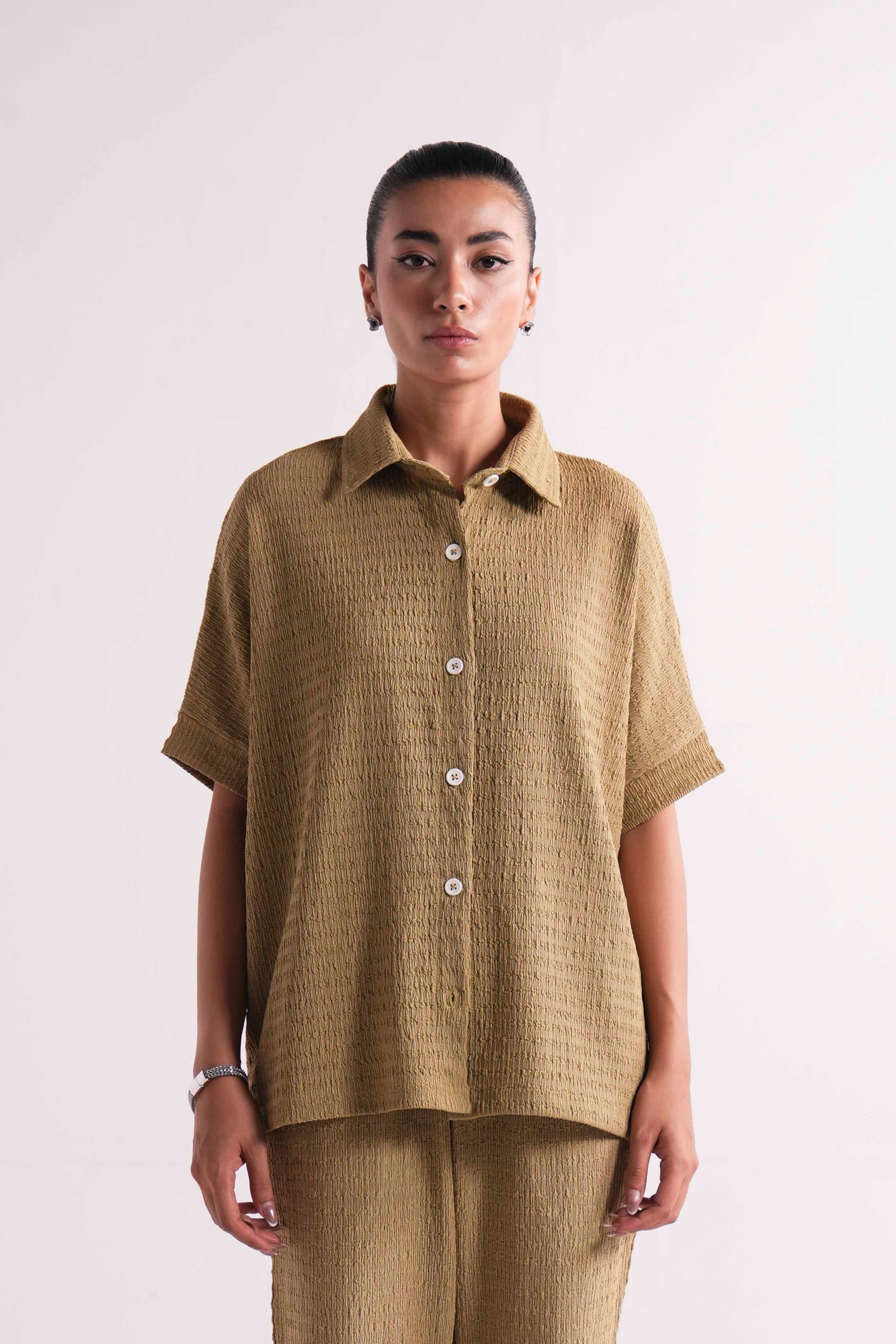 BATWING SLEEVE BUTTON UP SHIRT