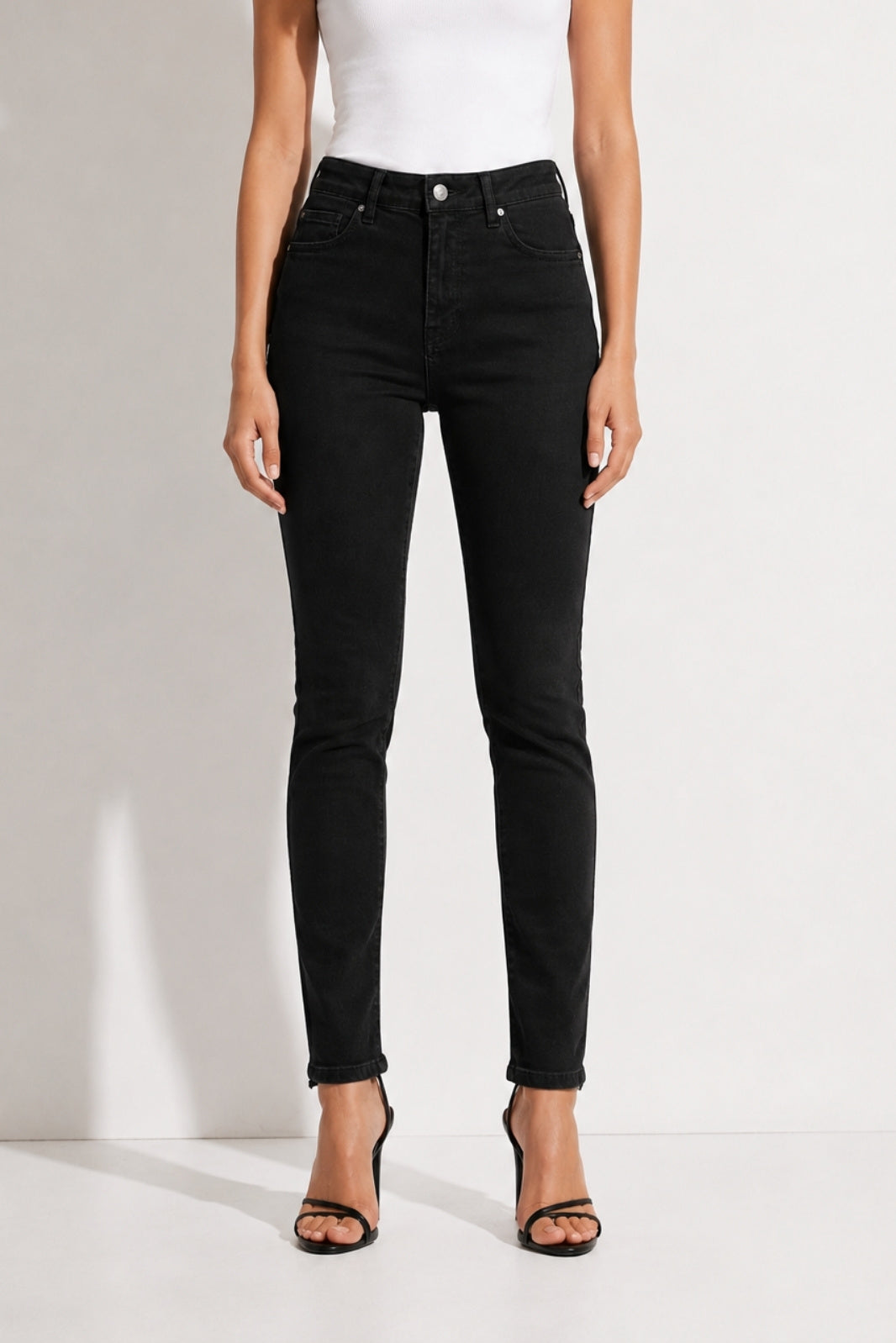 BLACK SLIM FIT DENIM