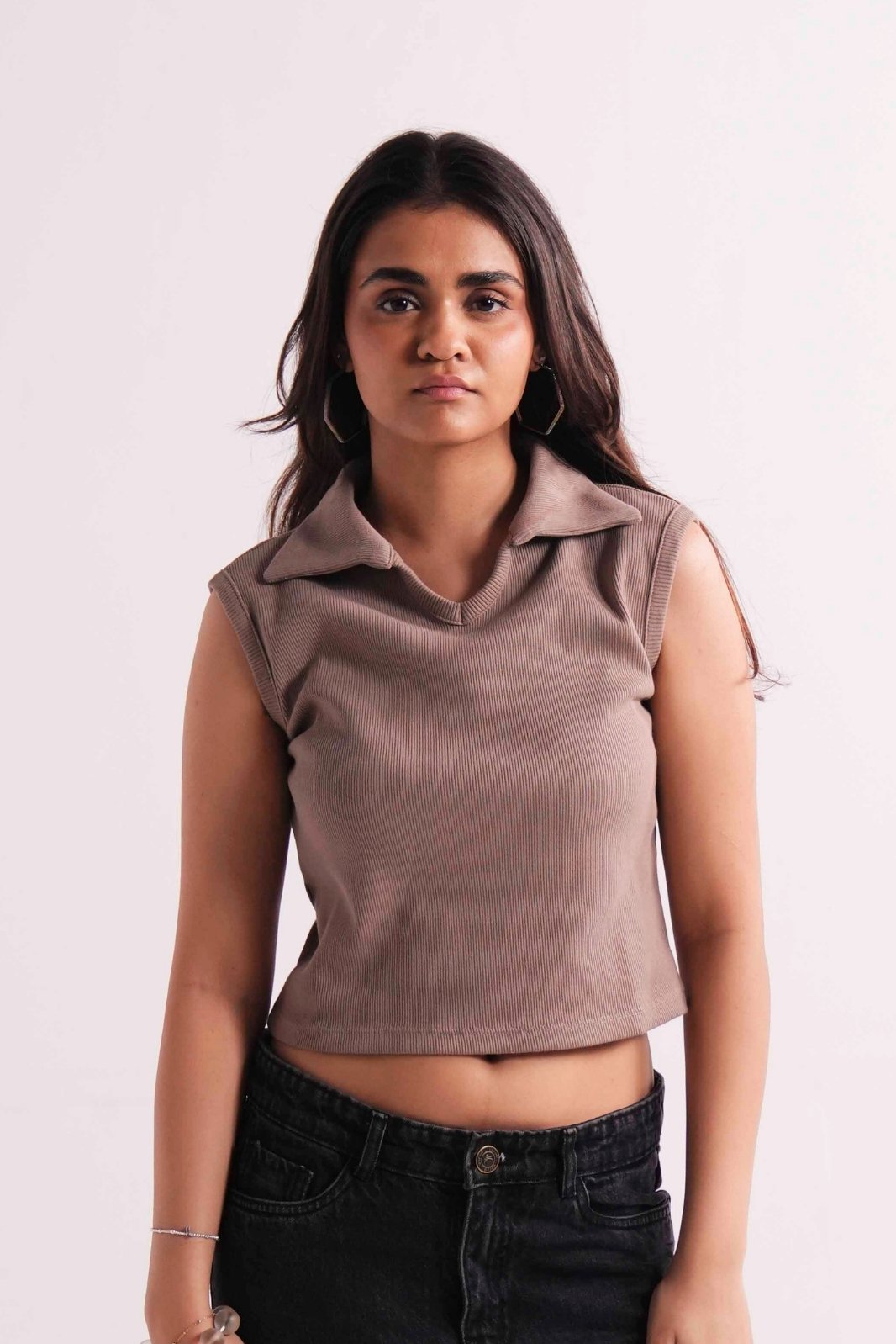 SLEEVELESS POLO COLLAR CROP TOP - DUSTY MAUVE