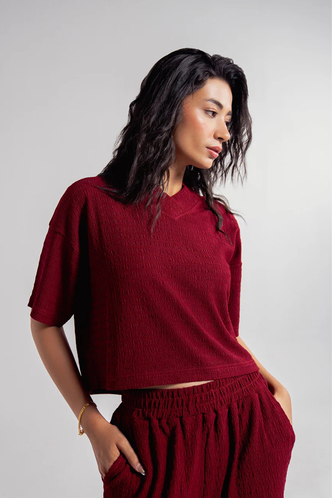 V NECK CROPPED SHIRT