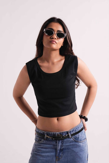 SCOOP NECK CROP TANK