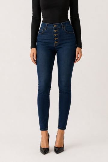 HIGH RISE FIT DENIM