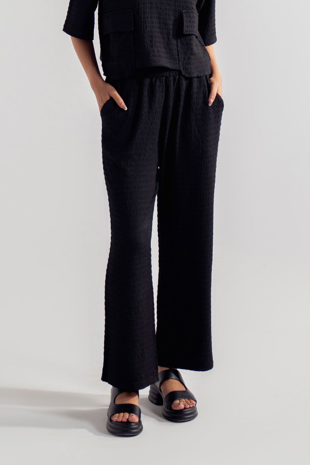 TEXTURED WIDE LEG PANT