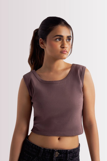 SCOOP NECK CROP TANK