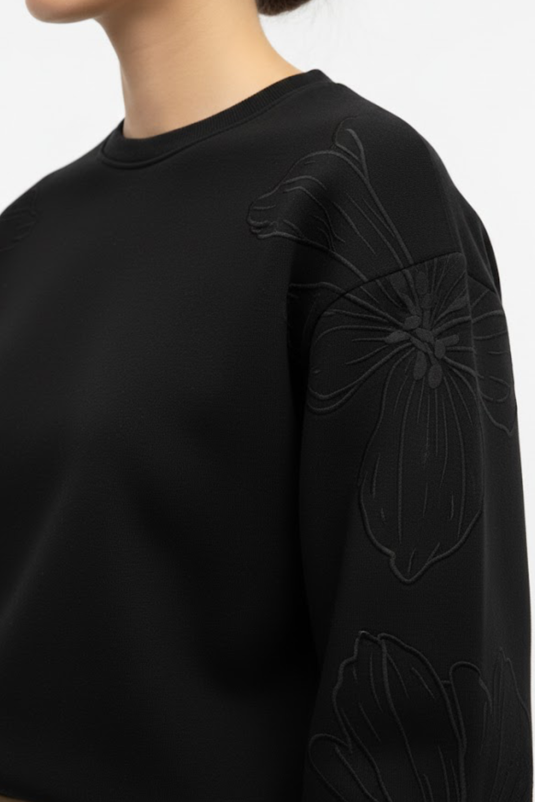 LINEAR BLOOM SWEATSHIRT