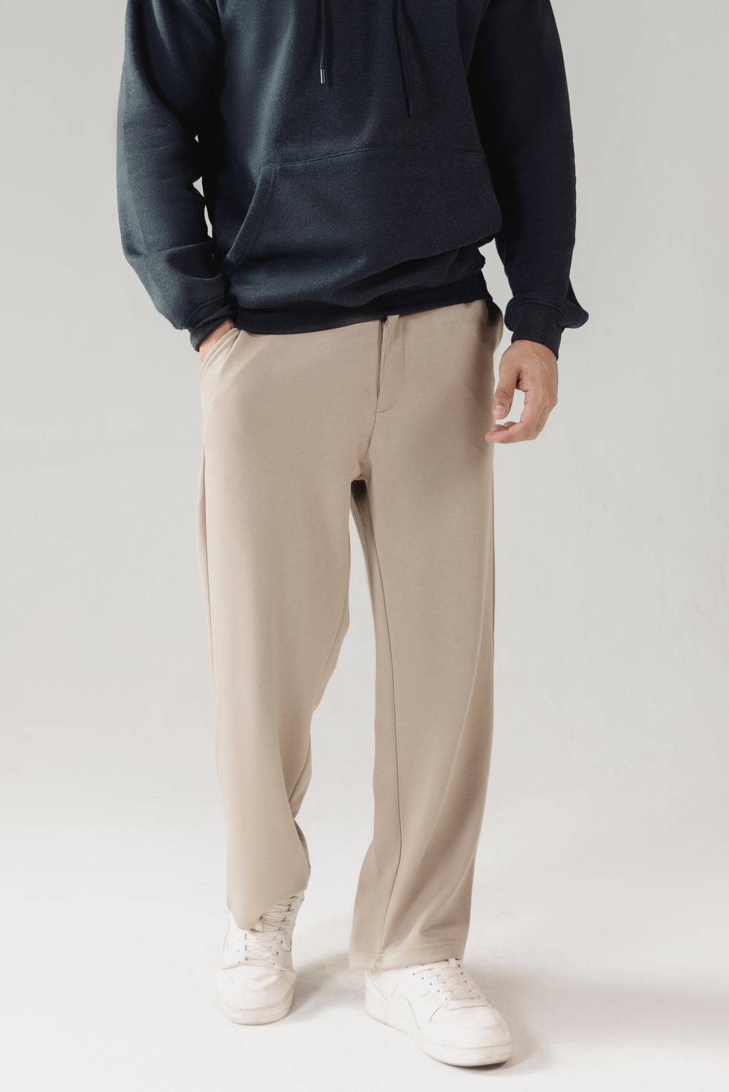 TAILORED SCUBA PANTS KHAKI