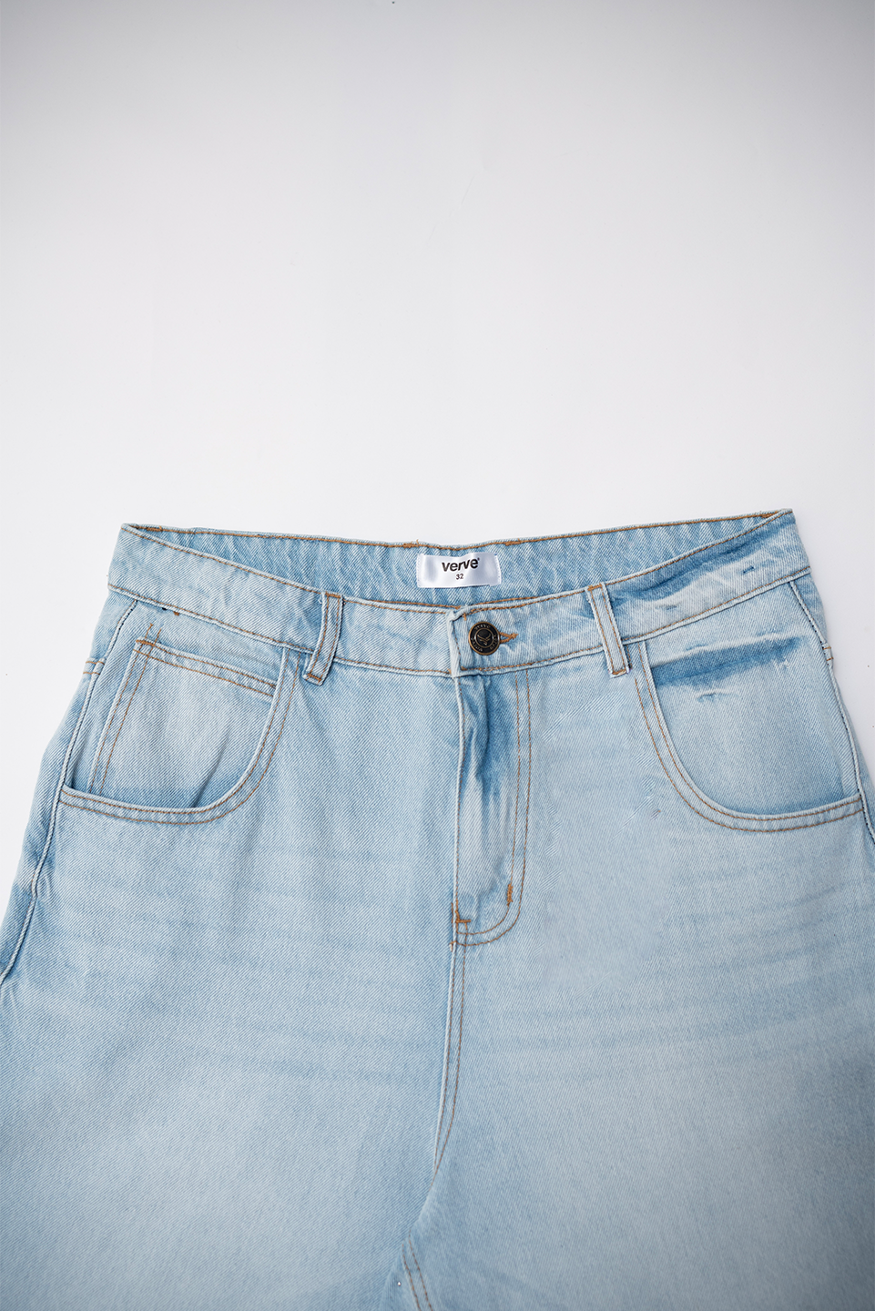 WIDE BAGGY FIT DENIM