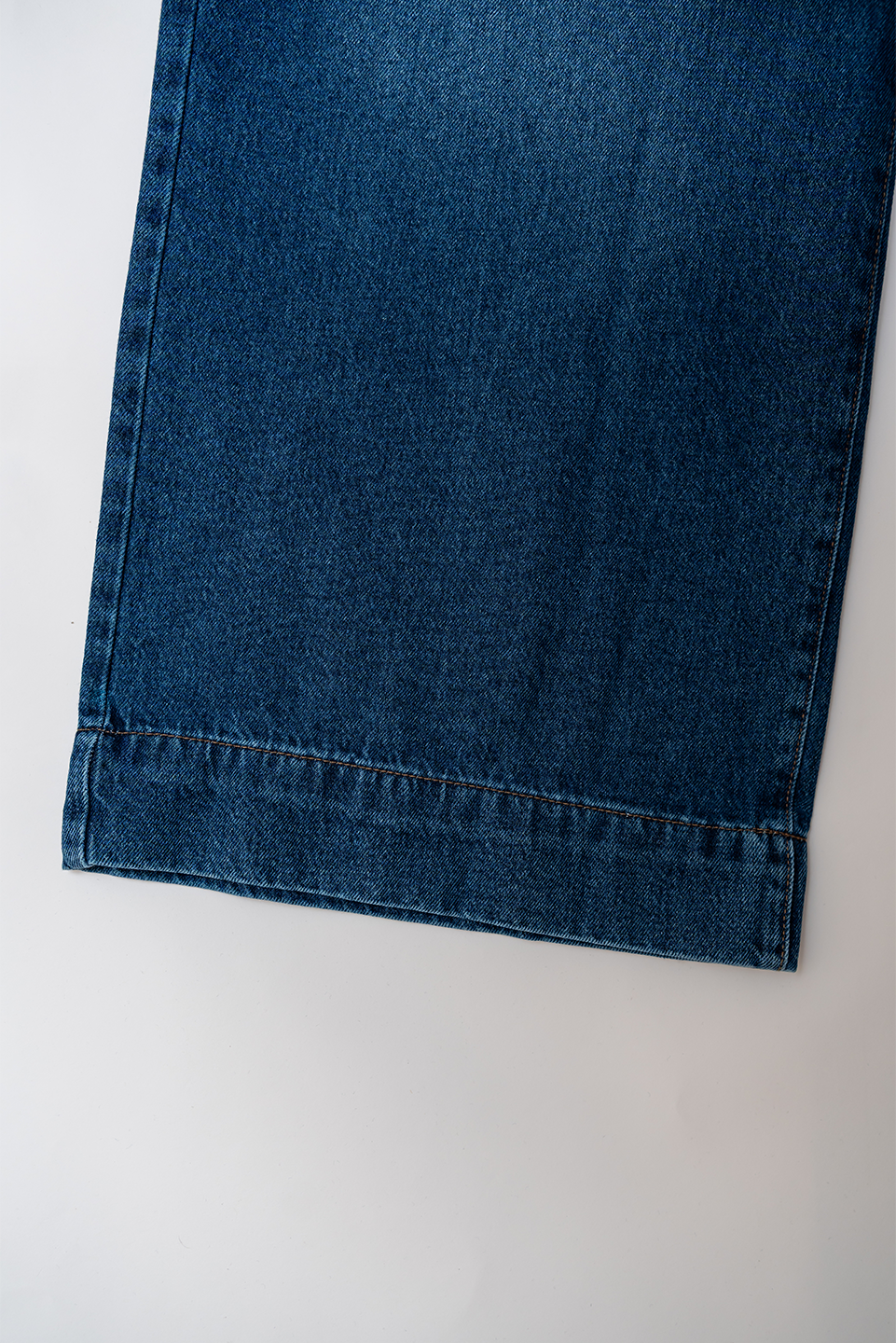 WIDE LEG DENIM