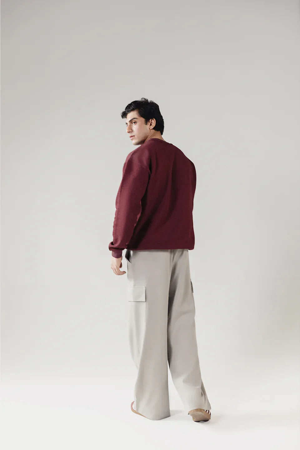 CLASSIC SWEATSHIRT