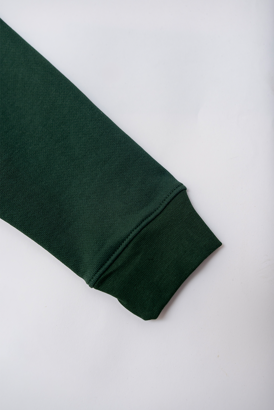 RESORT PRINT SWEATSHIRT