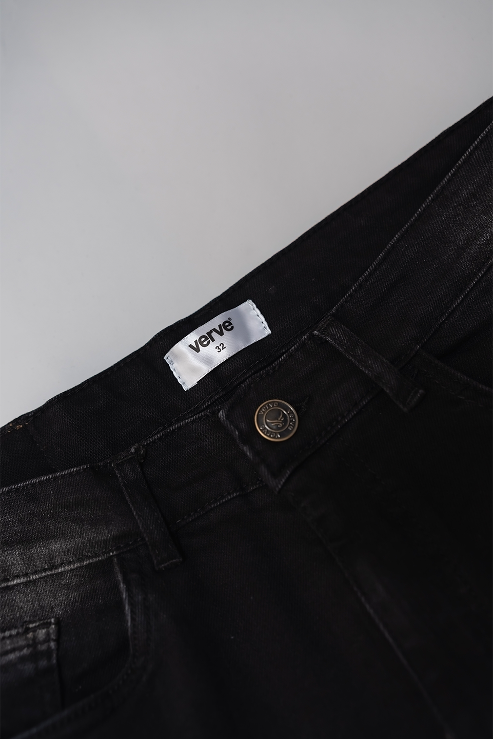 PANELLED STRAIGHT FIT DENIM