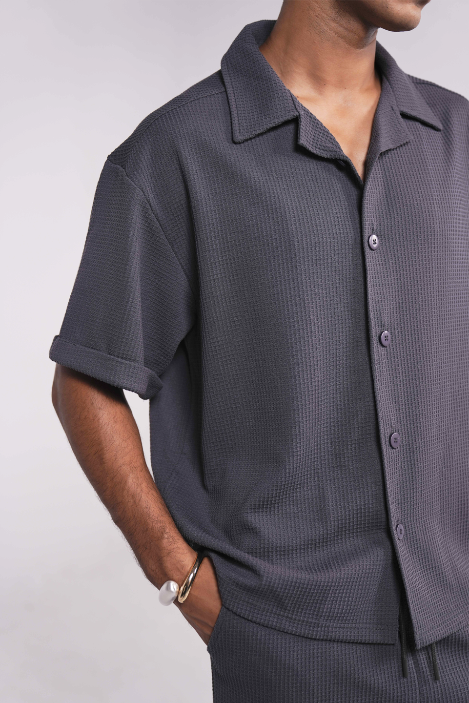WAFFLE KNIT BUTTON UP SHIRT