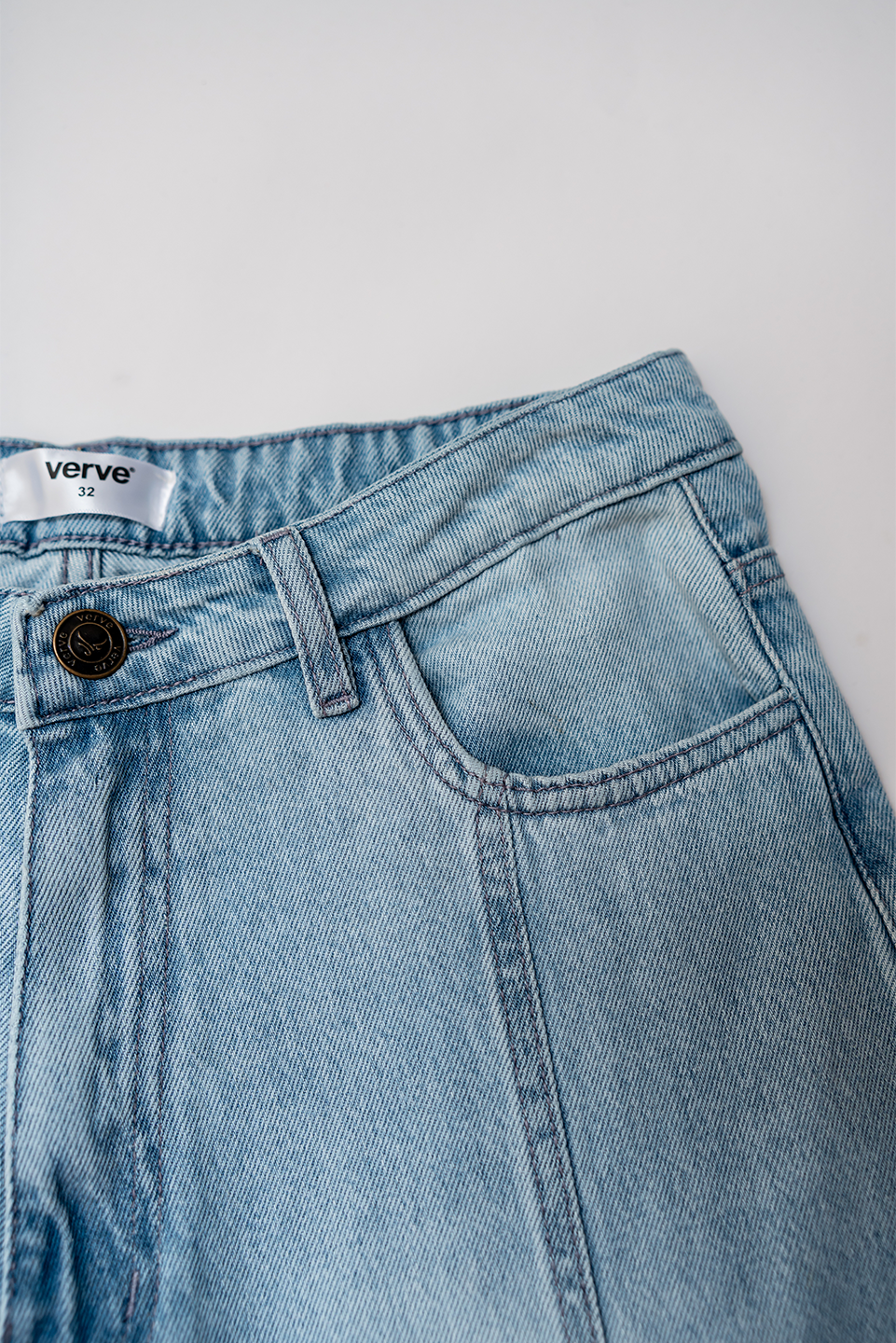 SIDE SLIT WIDE LEG JEANS