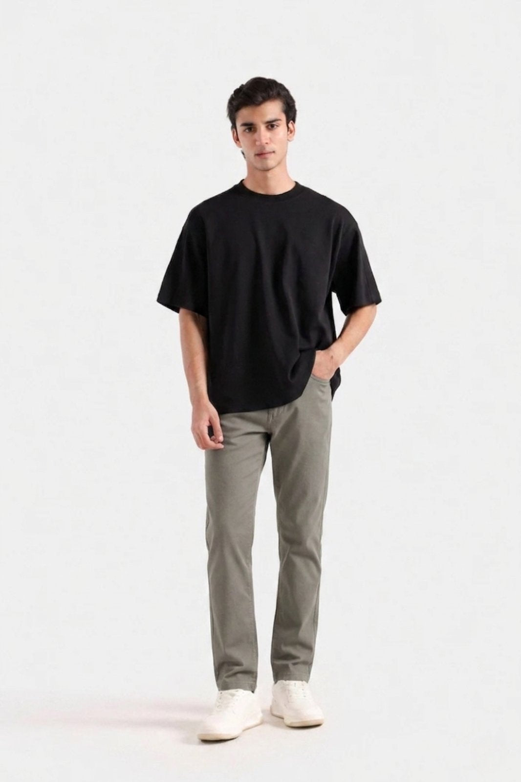 CHINOS STRAIGHT FIT
