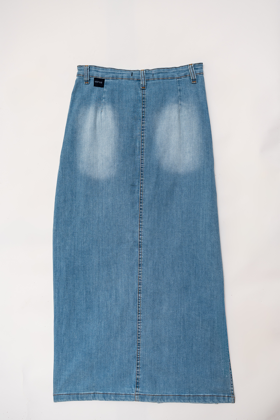 BUTTON DOWN SKIRT LIGHT WASH