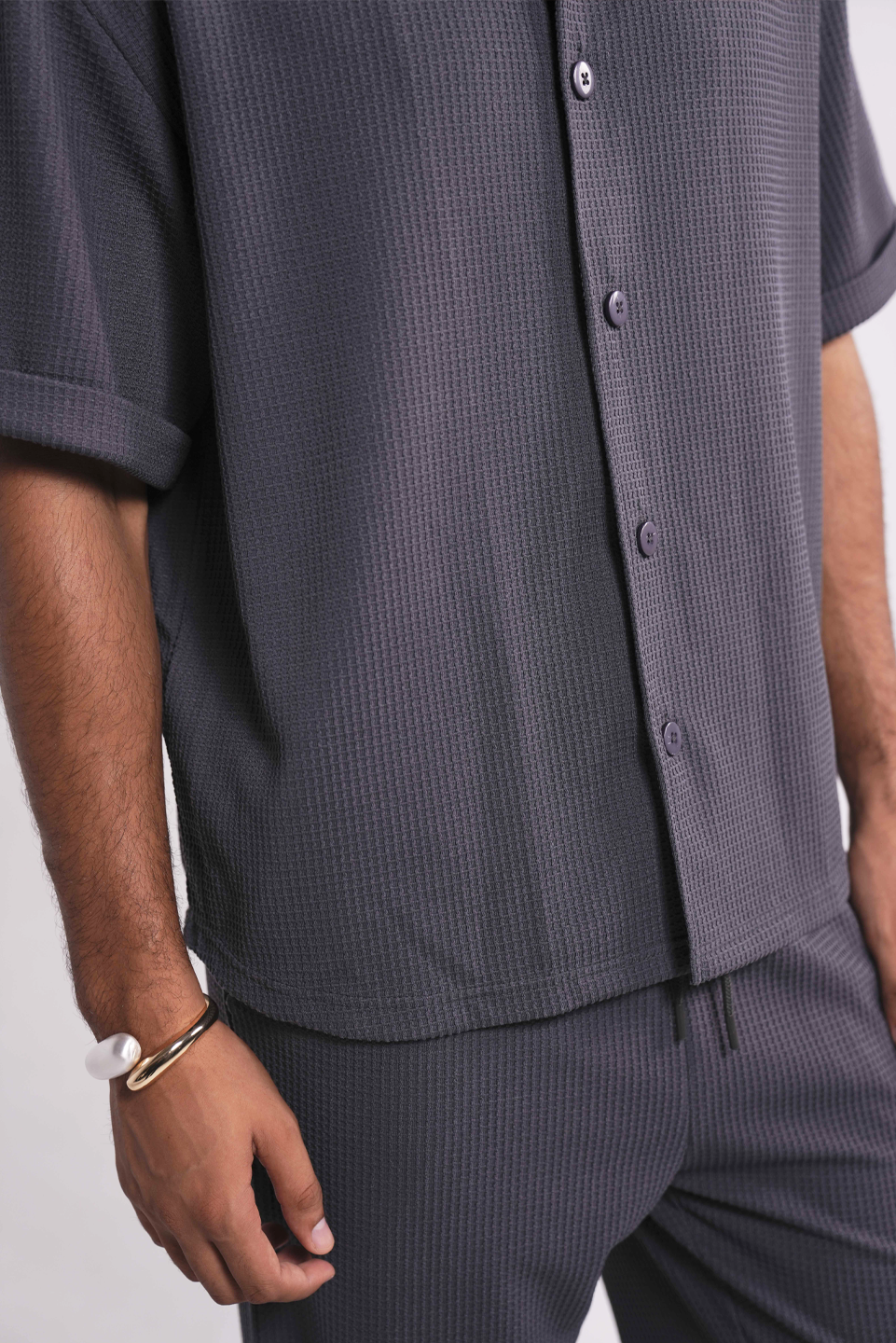 WAFFLE KNIT BUTTON UP SHIRT