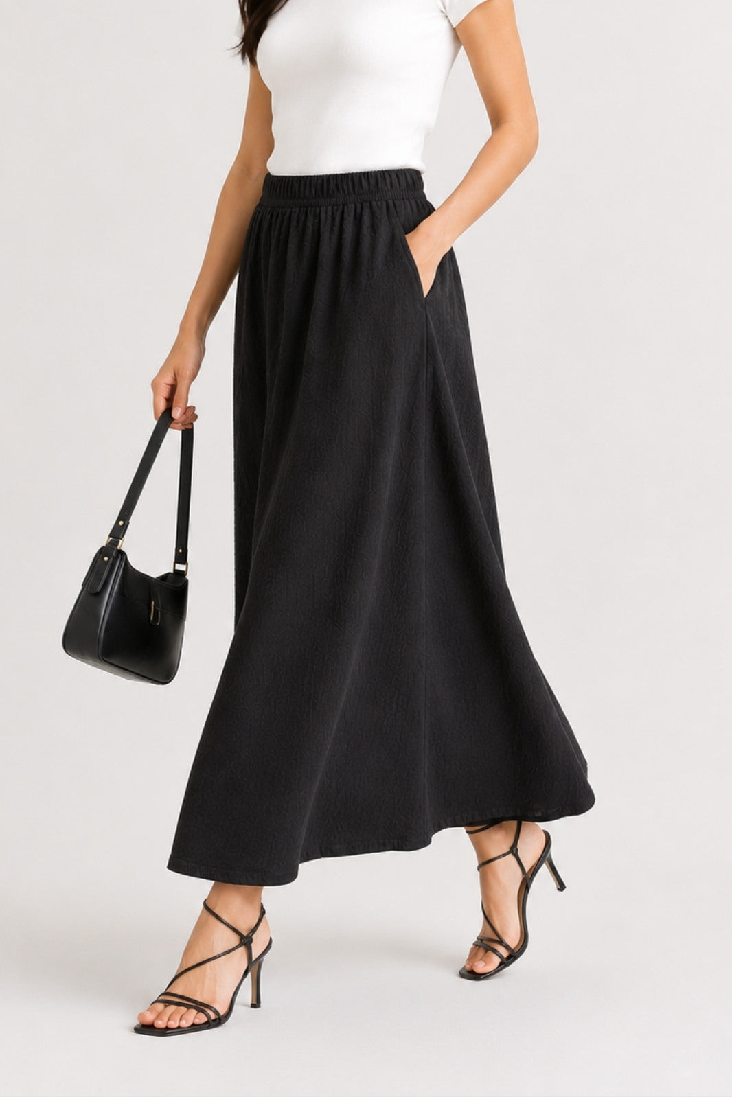 RIPPLE NOIR SKIRT