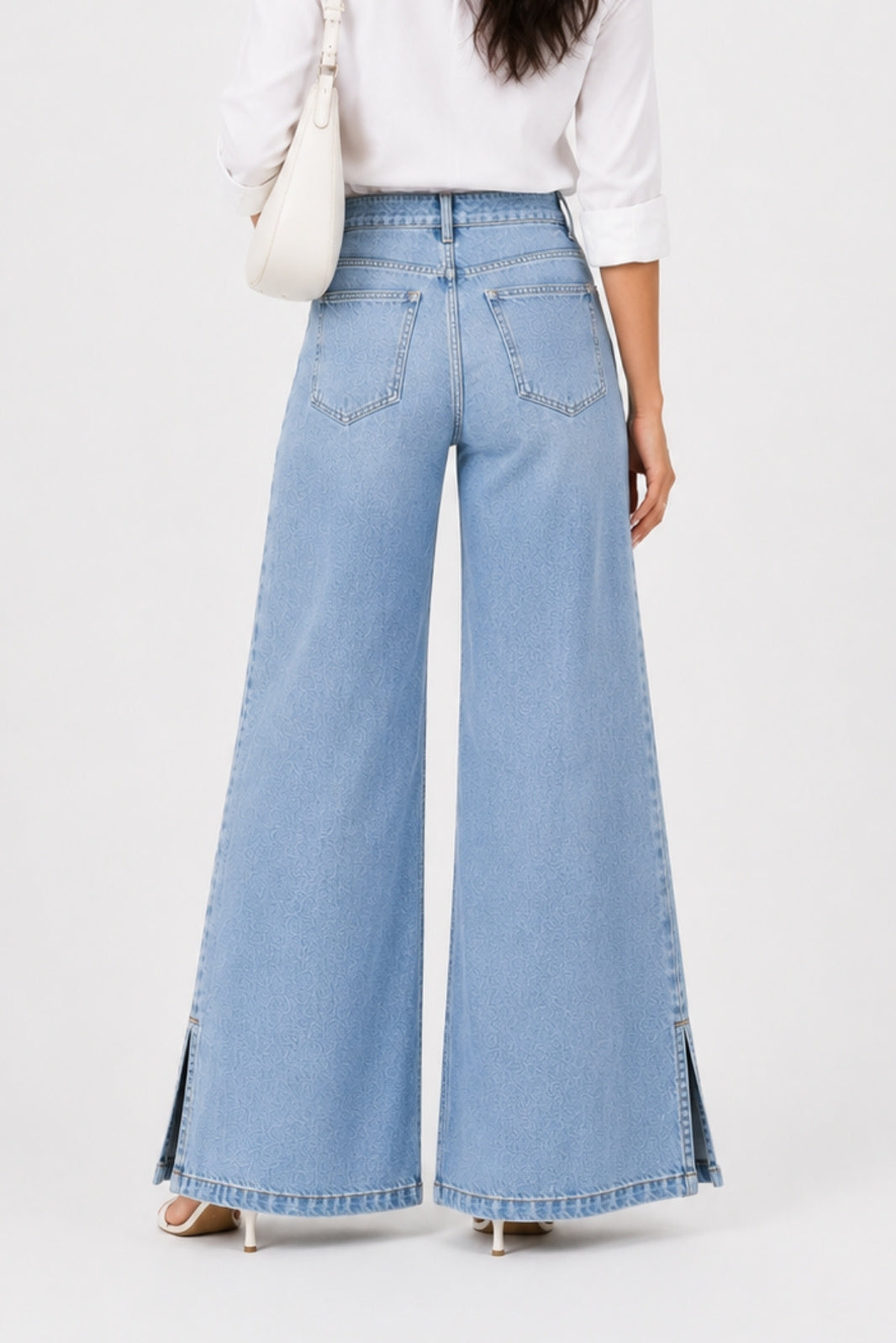 SIDE SLIT WIDE LEG JEANS
