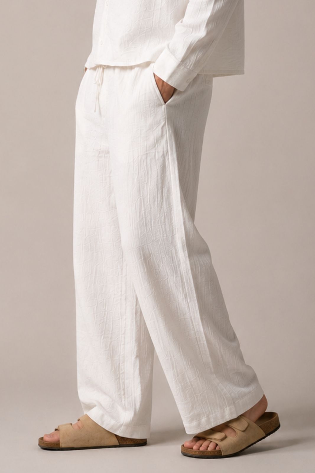 MEN’S LINEN TROUSERS