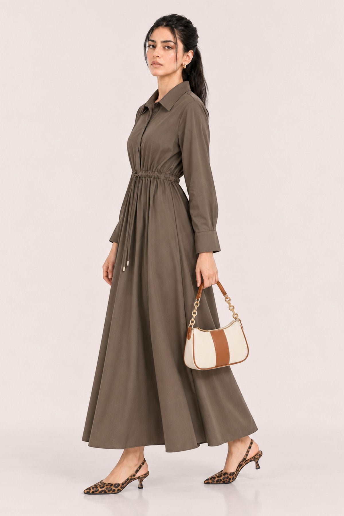 QUARTER BUTTON DOEN DRAWSTRING DRESS