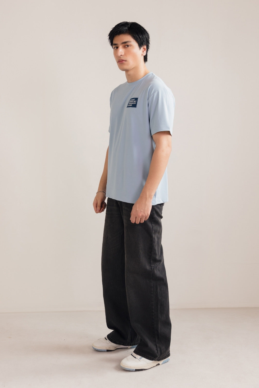PERFECT OUTFIT TEE