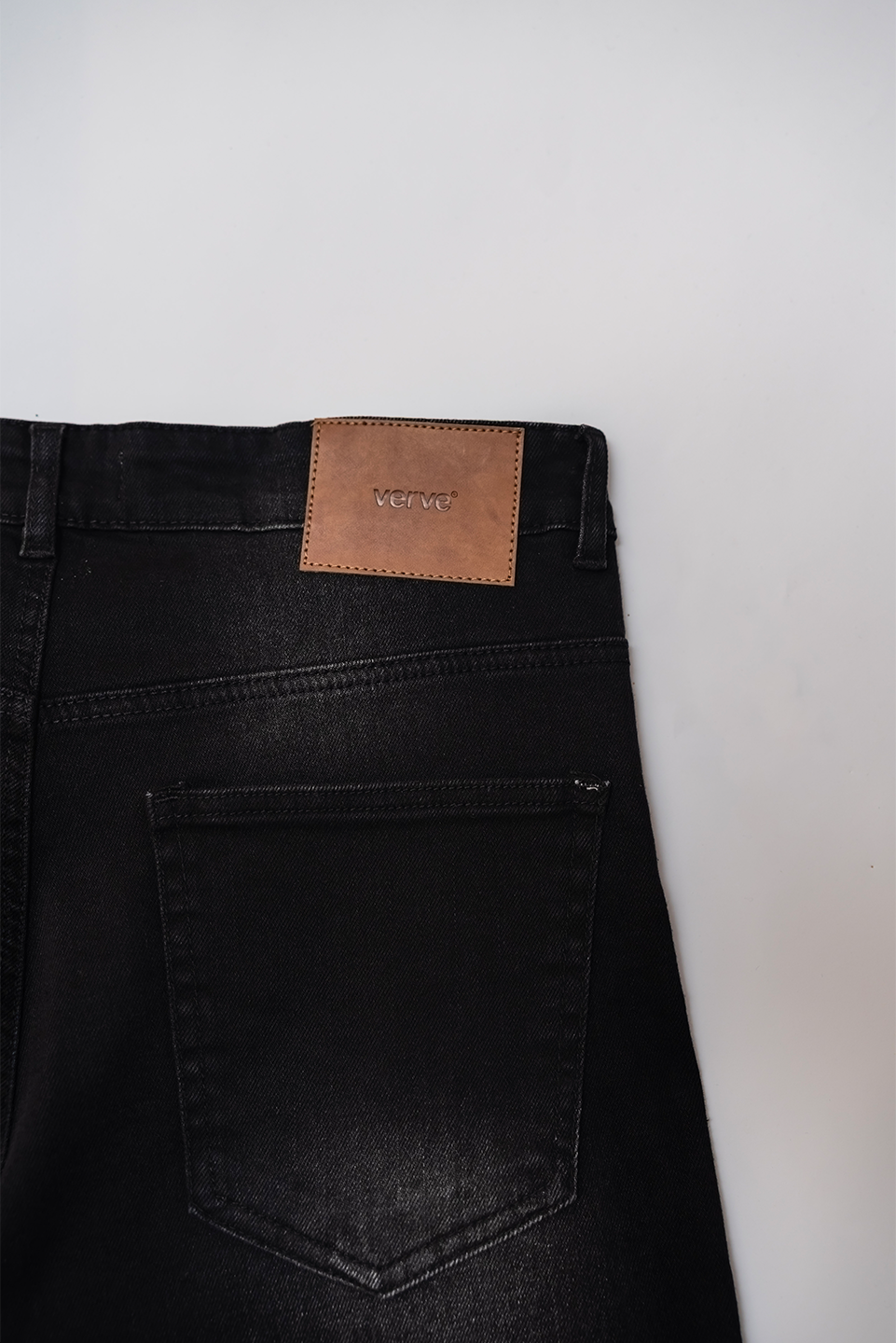 PANELLED STRAIGHT FIT DENIM