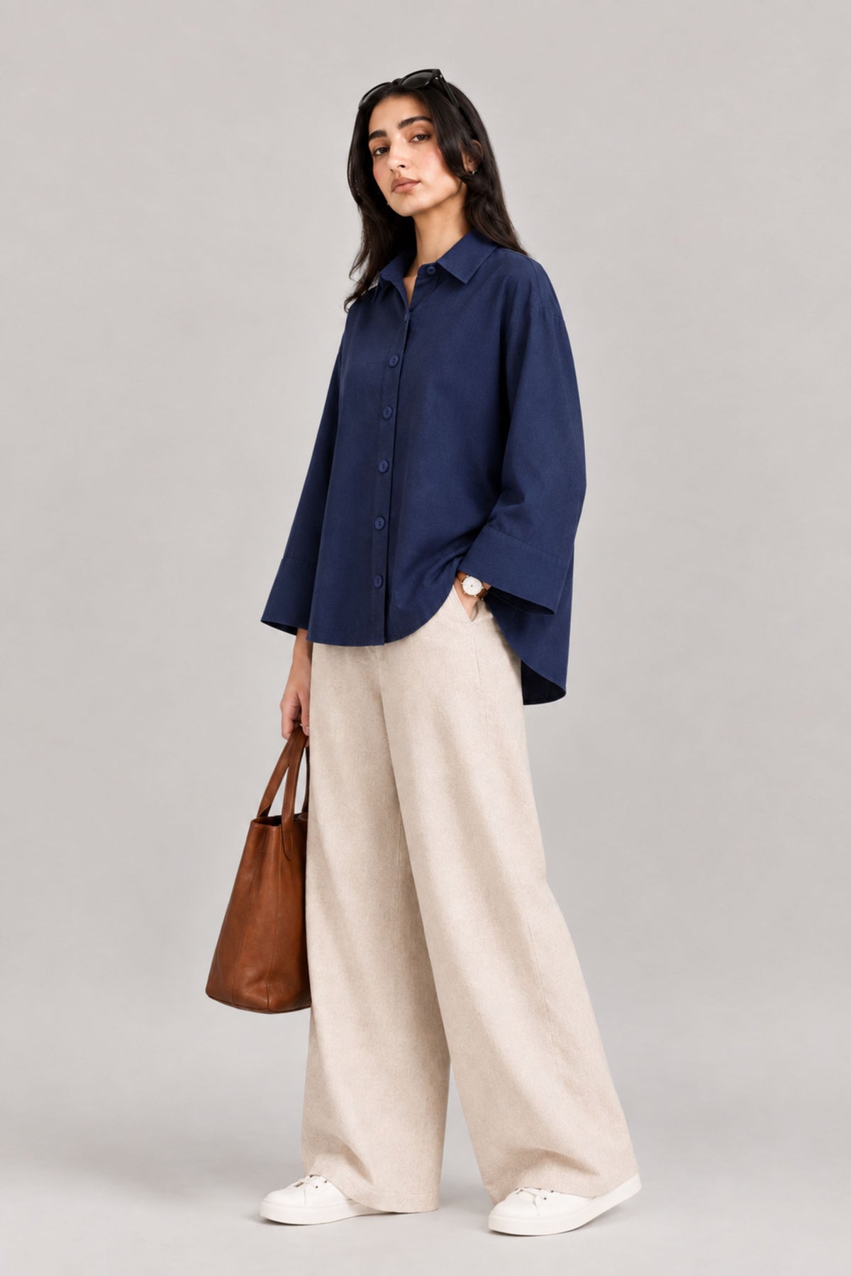 STATEMENT BUTTON DOWN SHIRT