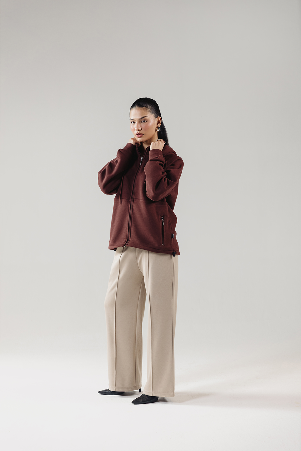 STRUCTURED ZIP HOODIE