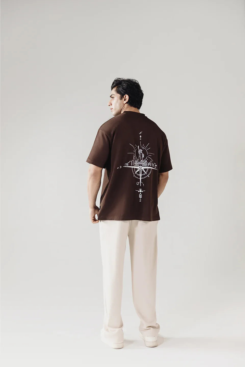 AXIS GRAPHIC TEE