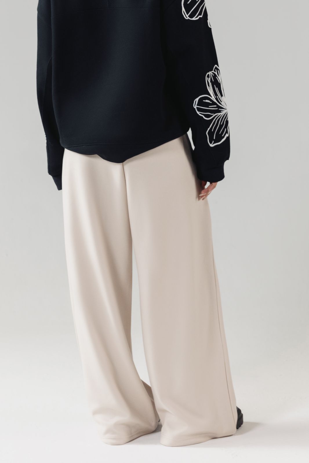 SCUBA WIDE-LEG PANTS