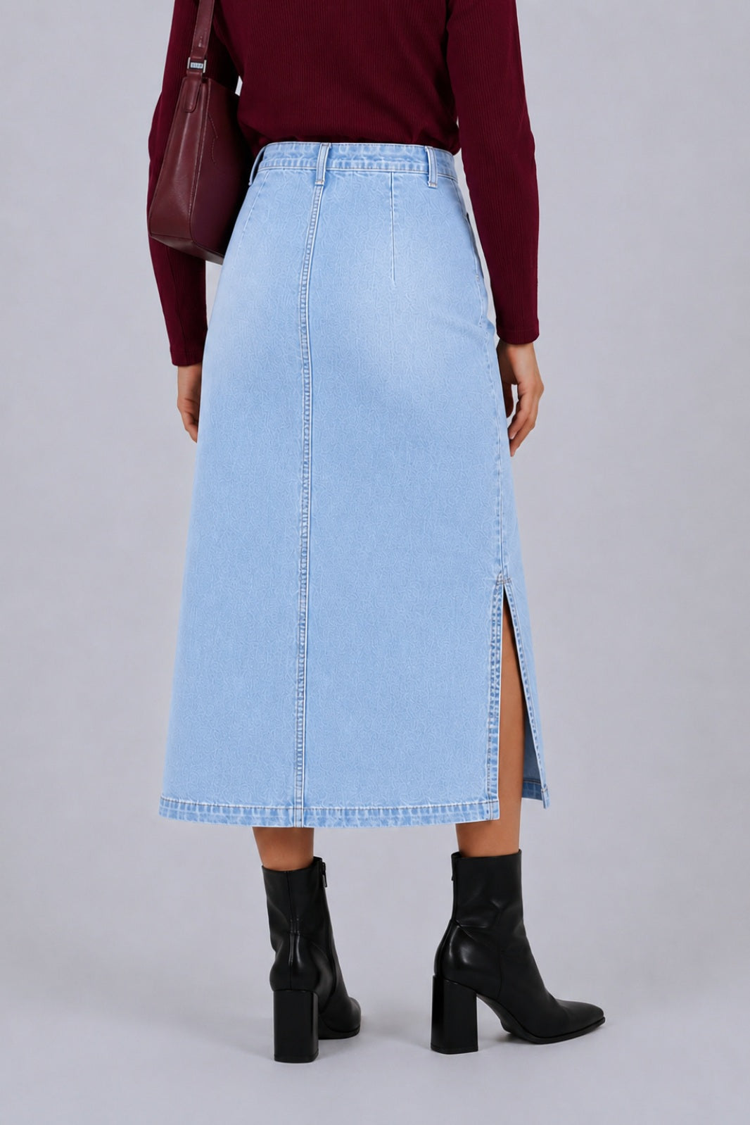 BUTTON DOWN SKIRT LIGHT WASH