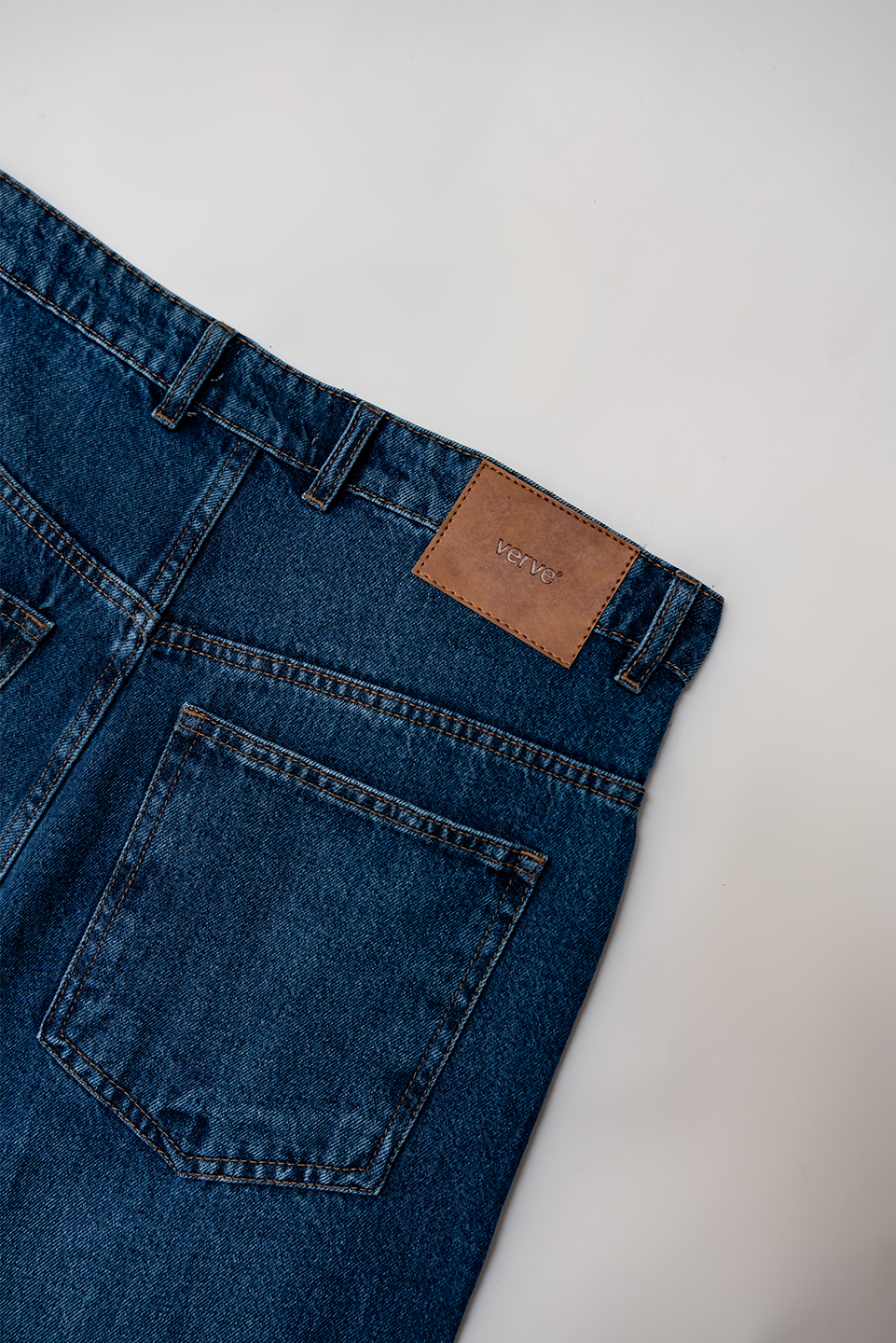 WIDE BAGGY FIT DENIM