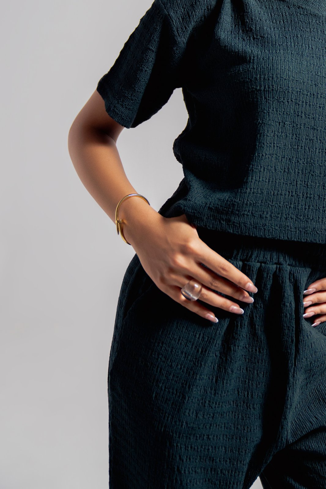 TEXTURED WIDE LEG PANT