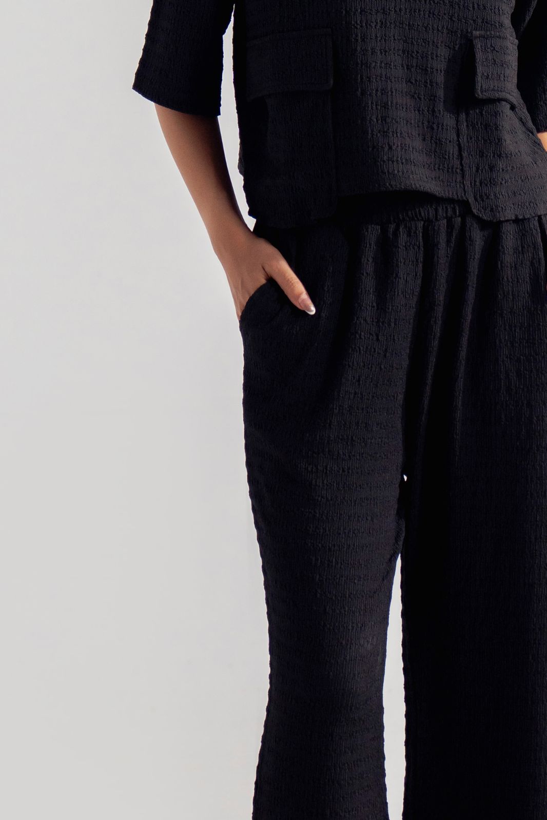 TEXTURED WIDE LEG PANT