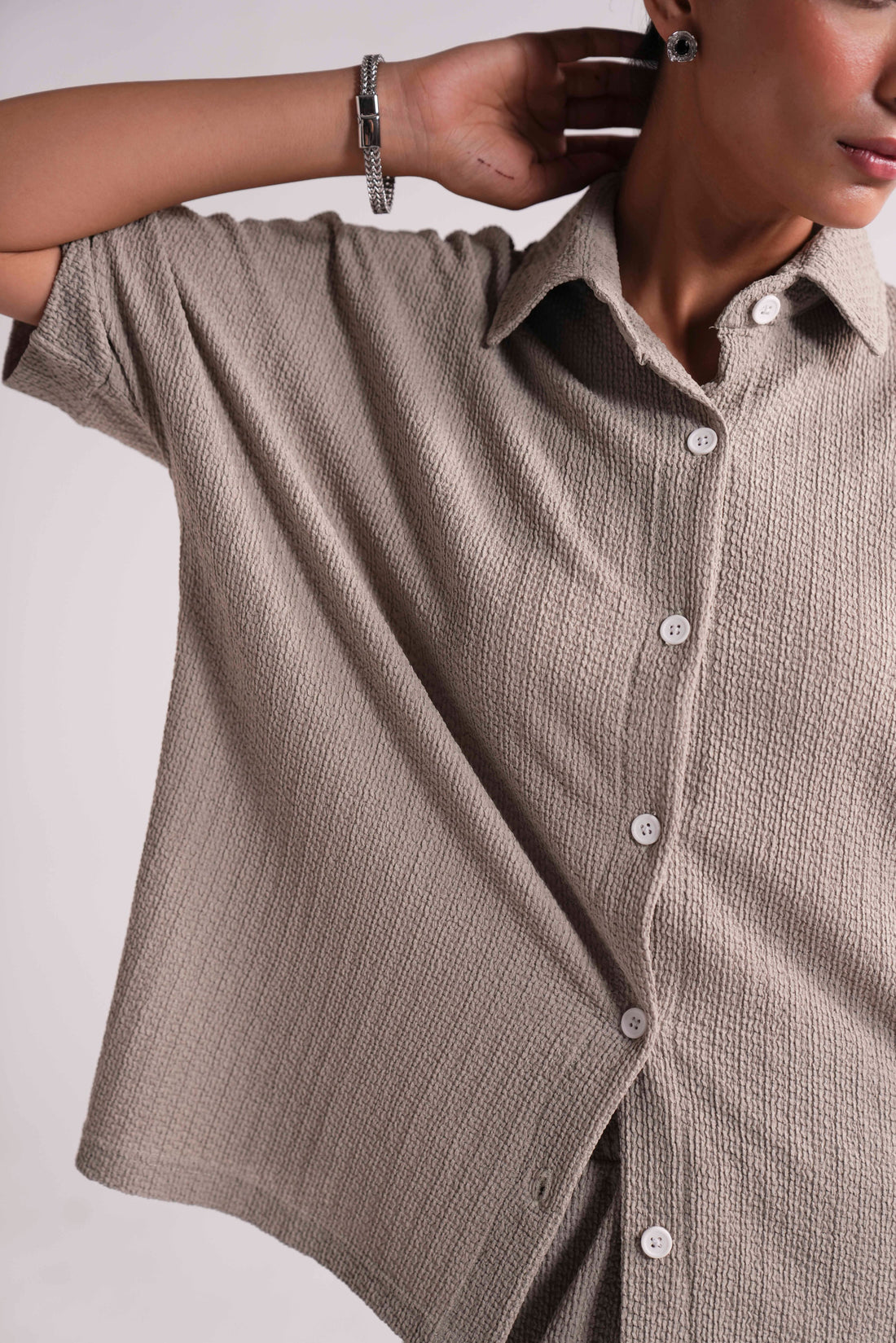 BATWING SLEEVE BUTTON UP SHIRT