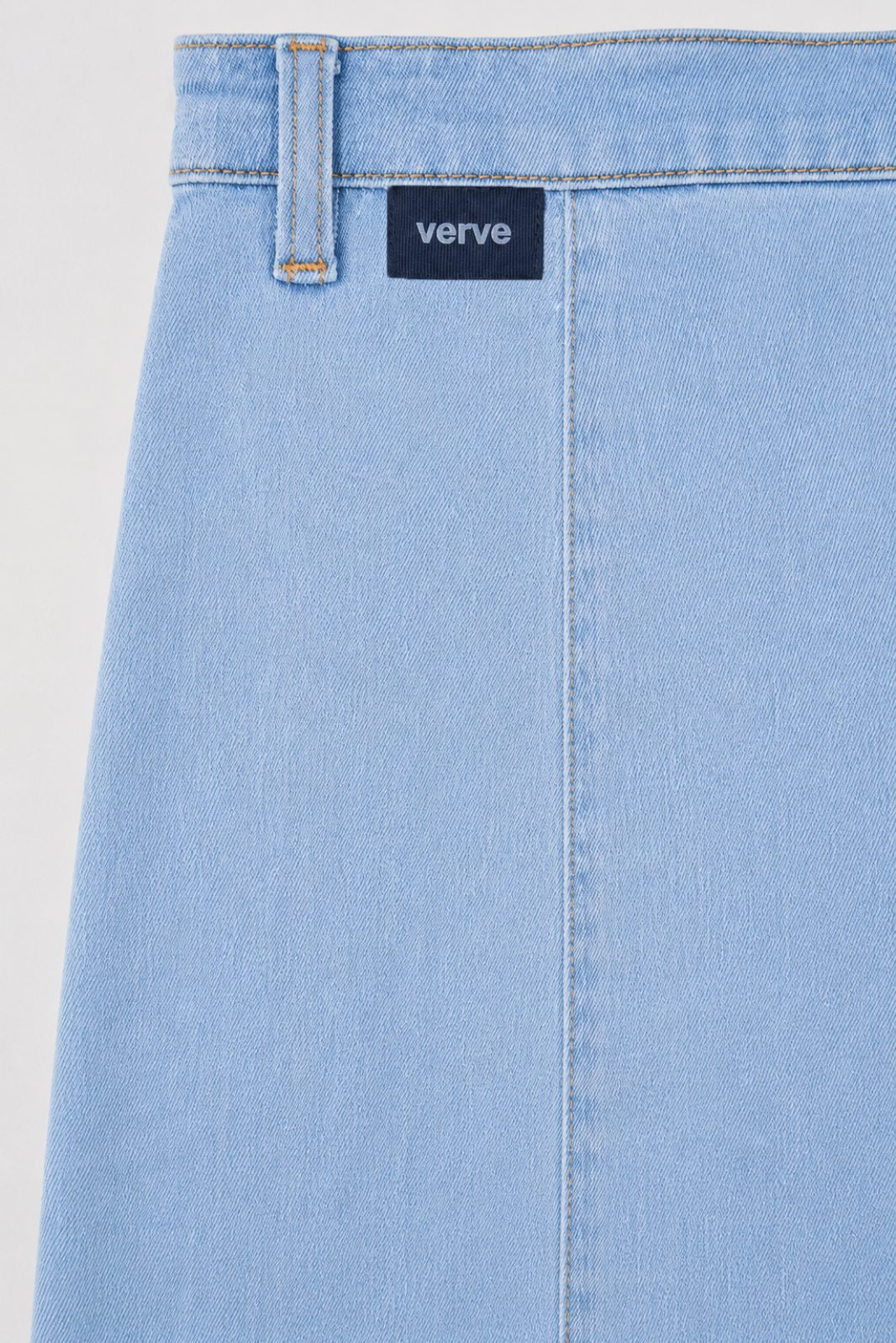 BUTTON DOWN SKIRT LIGHT WASH