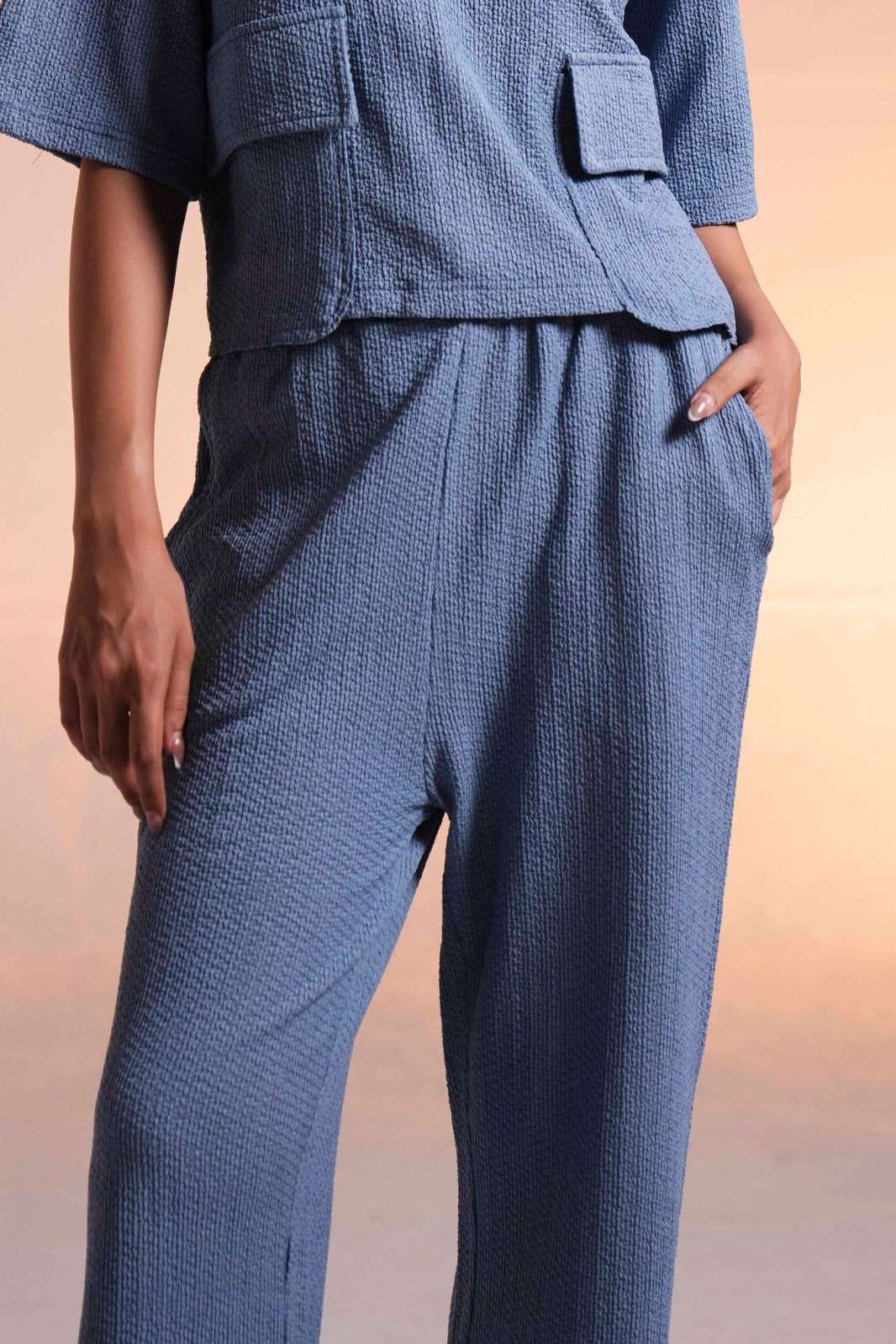 TEXTURED WIDE LEG PANT