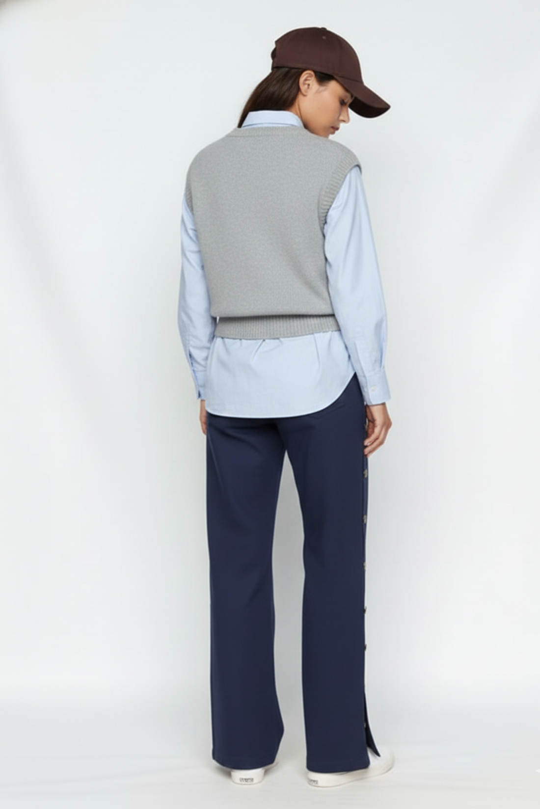 Women snap button side wide leg pants back view | verve