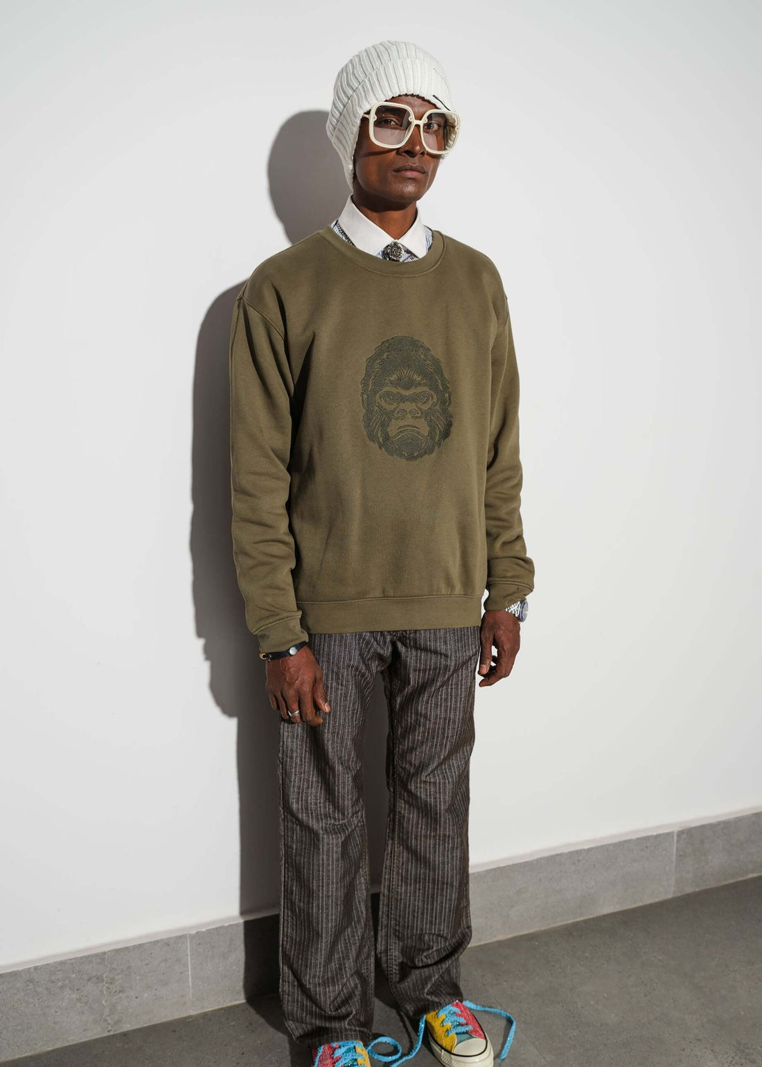 brown crew neck sweat shirt for men