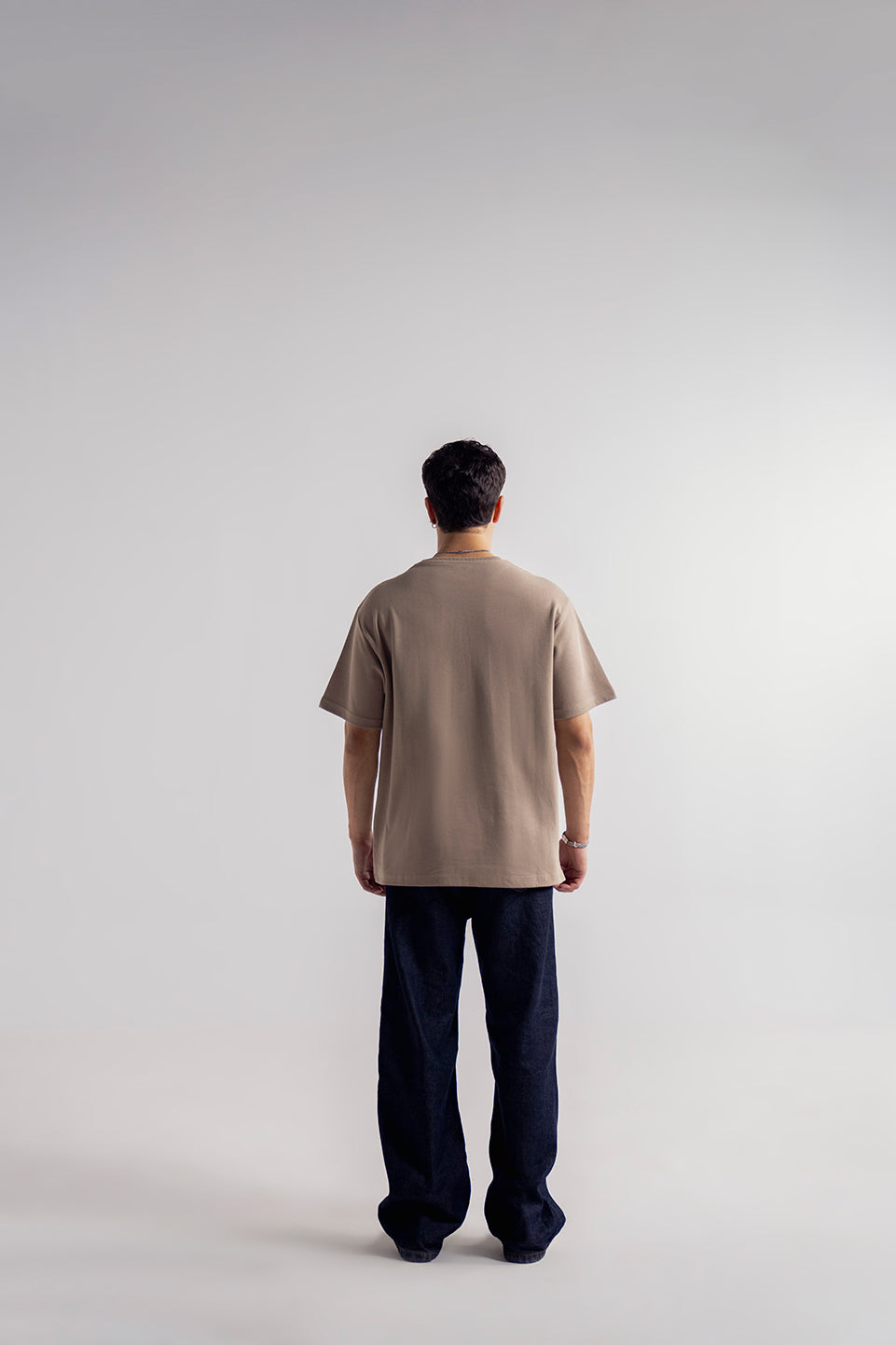 ESSENTIAL OVERSIZED TEE