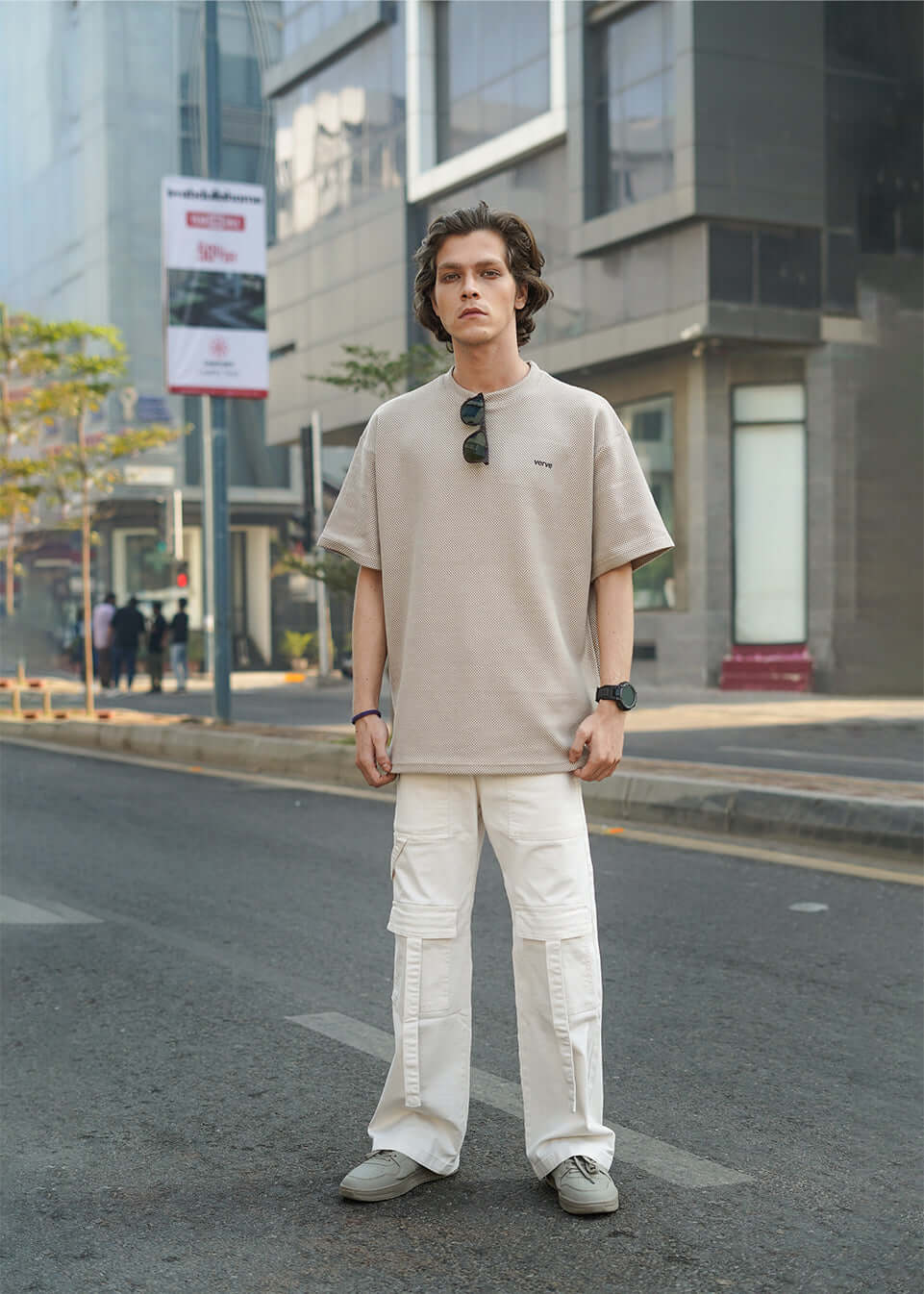 RELAXED FIT TEXTURED T-SHIRT