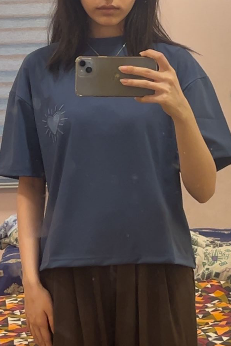 MINIMAL HEART TEE