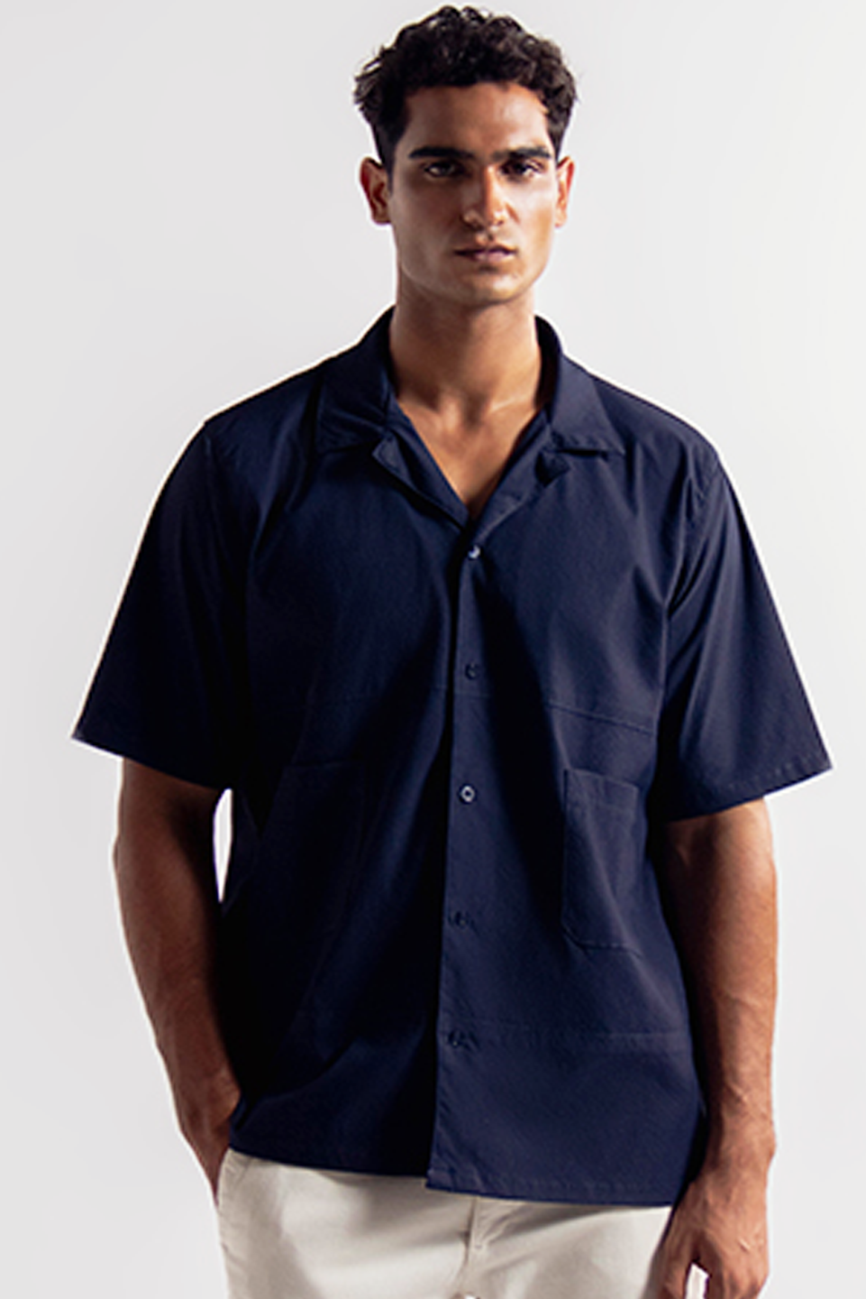 RELAXED FIT SHORT SLEEVE OVERSHIRT