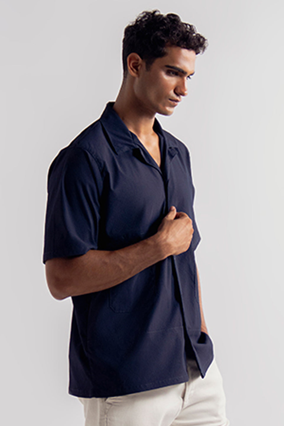 RELAXED FIT SHORT SLEEVE OVERSHIRT