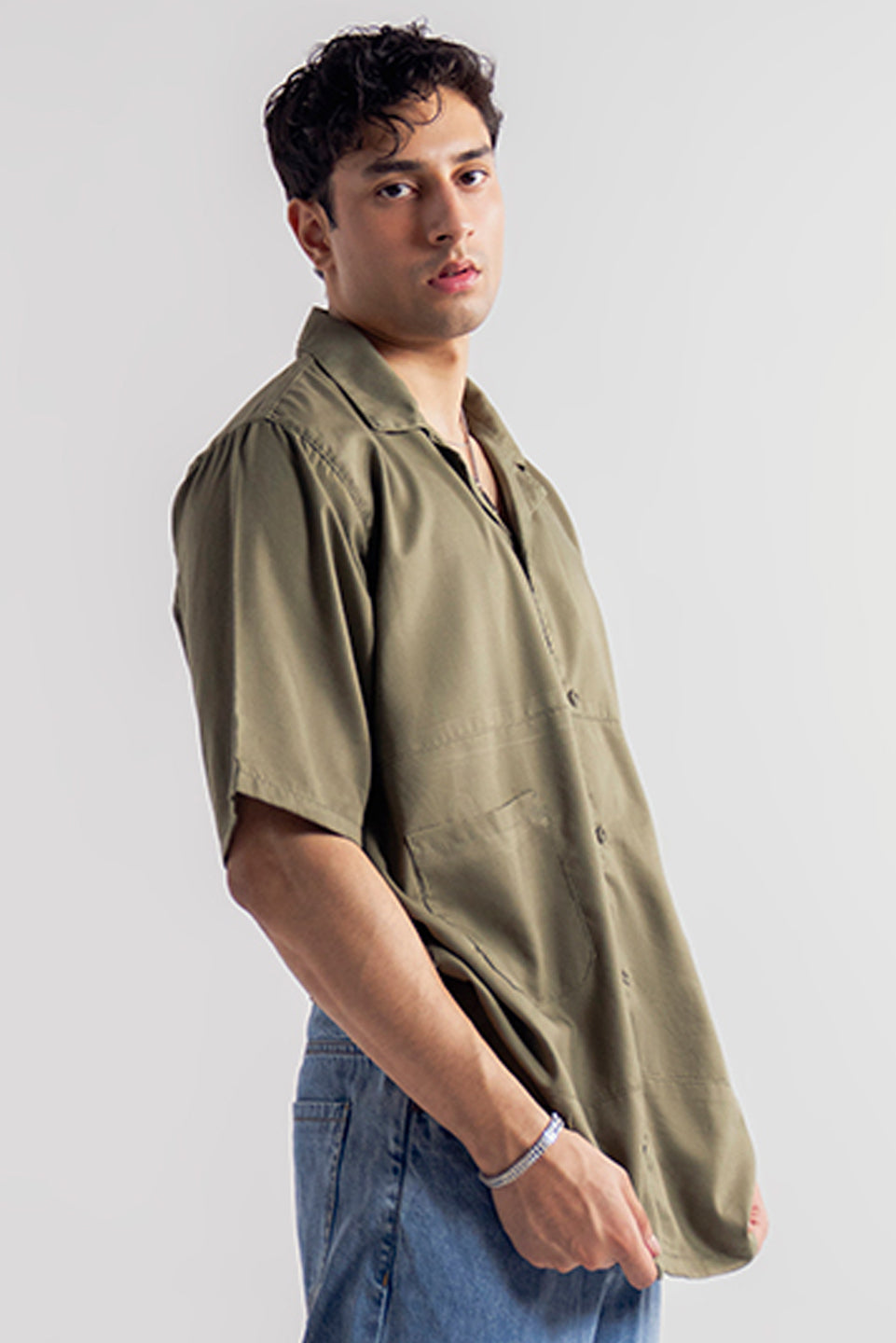RELAXED FIT SHORT SLEEVE OVERSHIRT