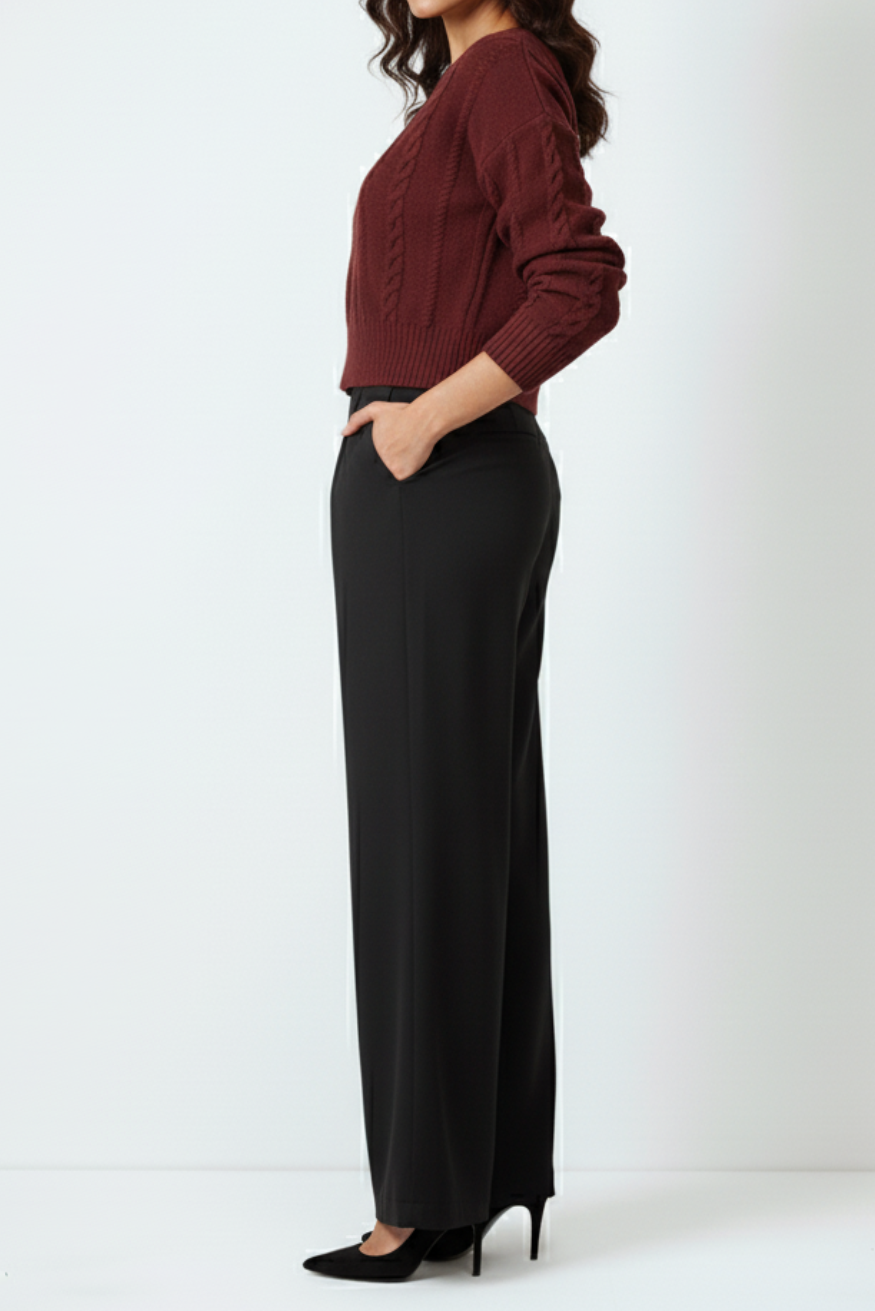 MAROON SWEATER